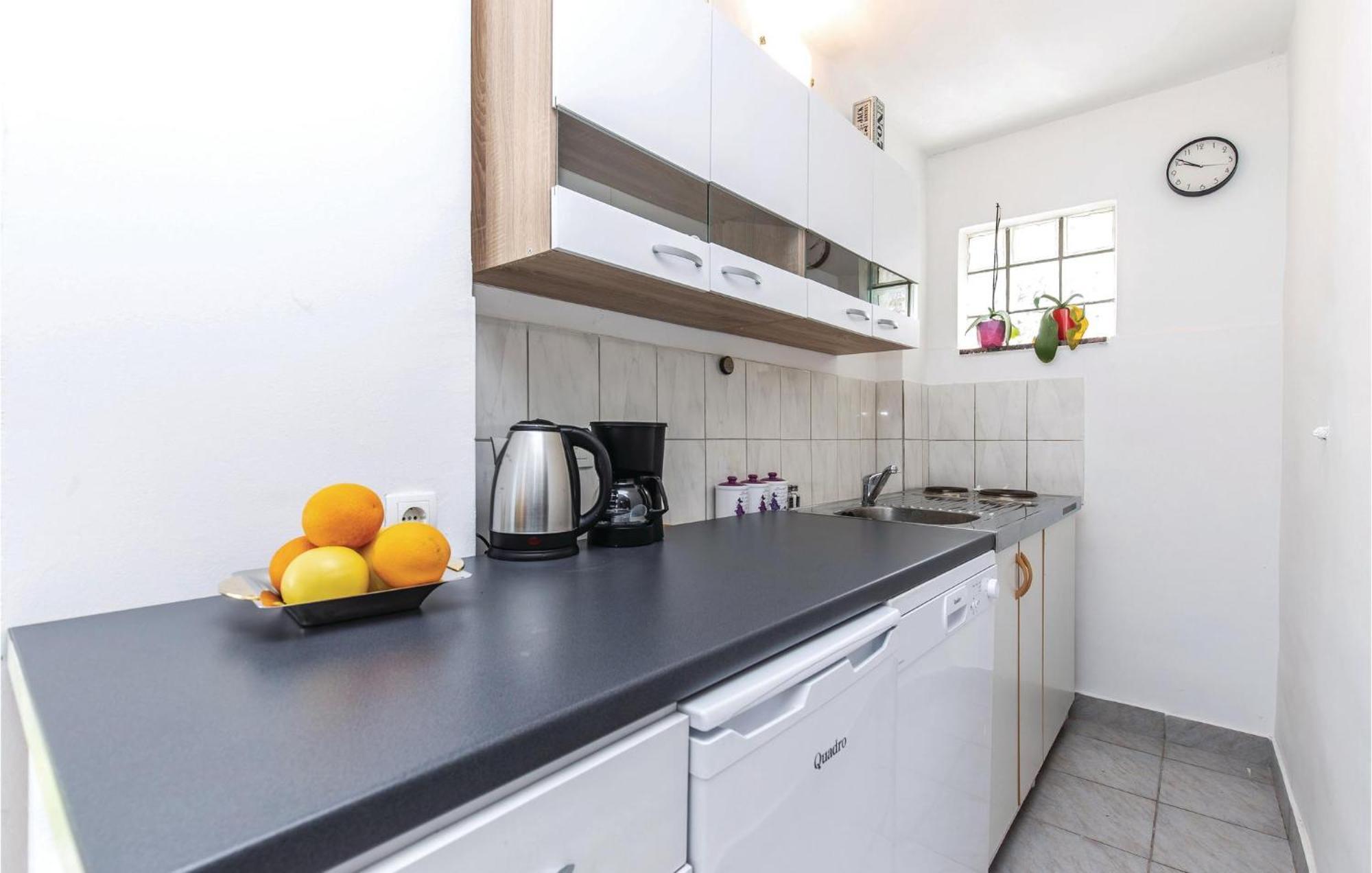Stunning Apartment In Kostrena With Kitchen Εξωτερικό φωτογραφία
